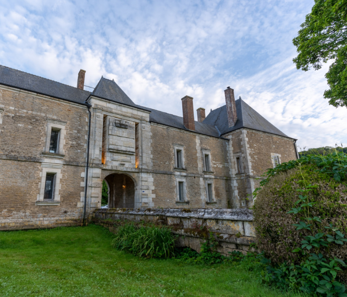 Le Château de Manon Gîte à TOULIGNY Ardennes